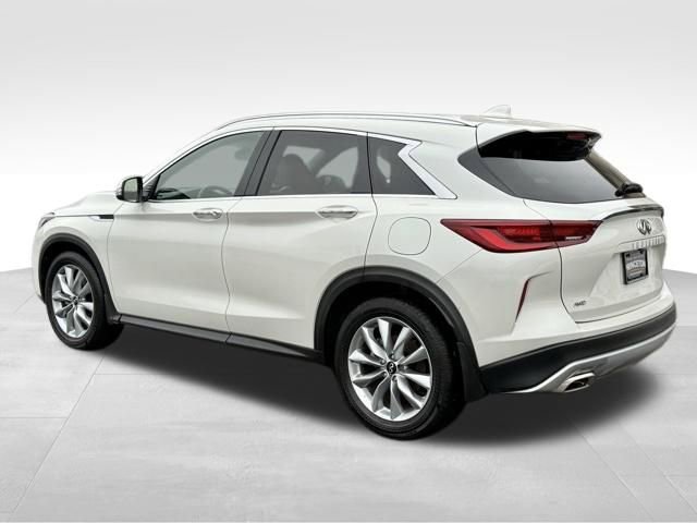 Used 2022 INFINITI QX50 Luxe image 5