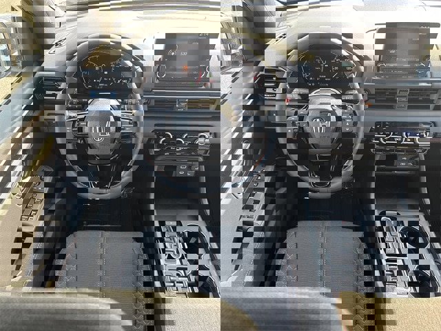 New 2025 Honda Pilot Sport image 28