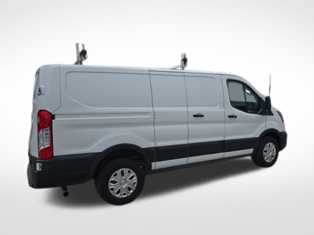 Used 2020 Ford Transit 250 Low Roof RWD image 3