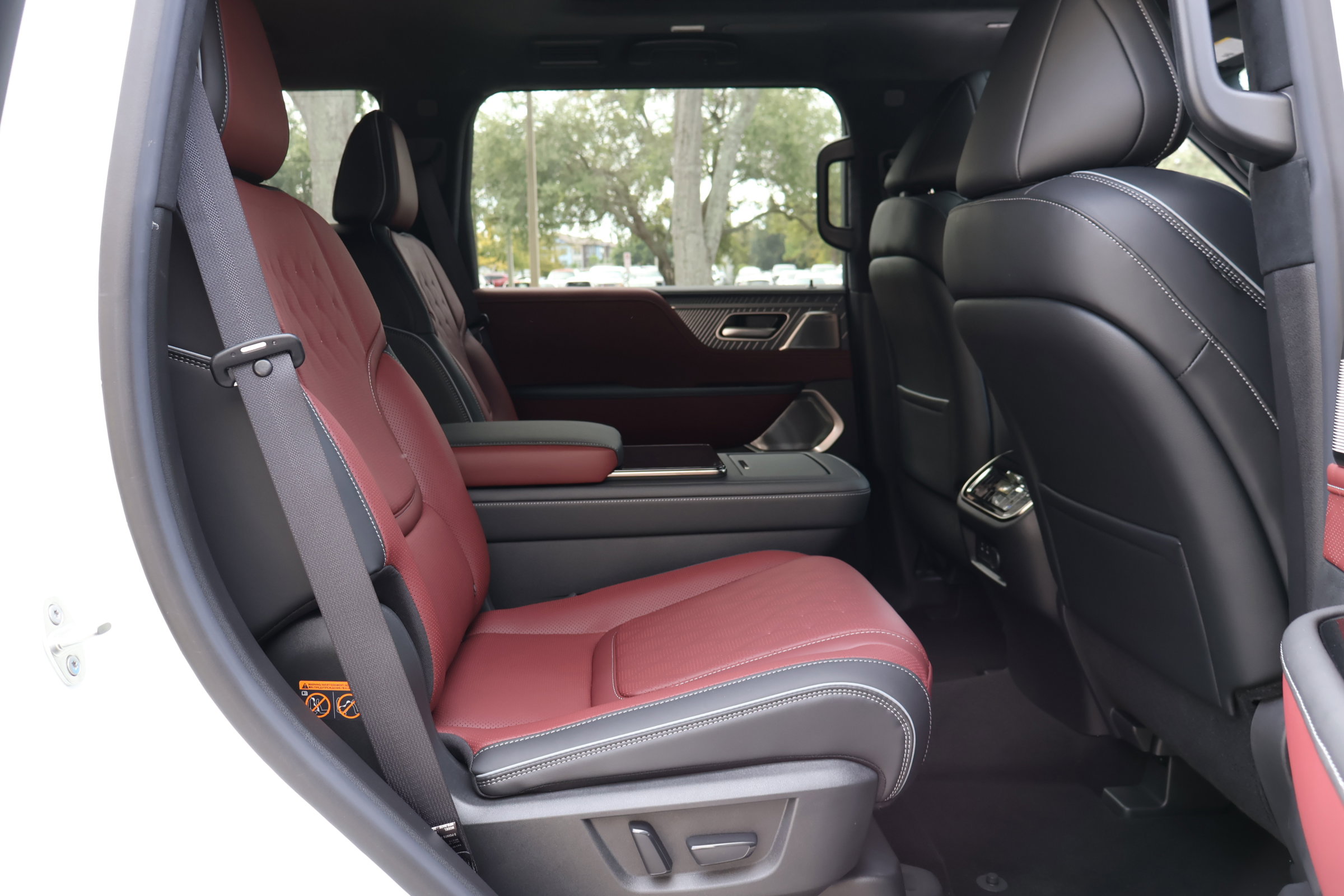 New 2026 INFINITI QX80 Autograph image 23