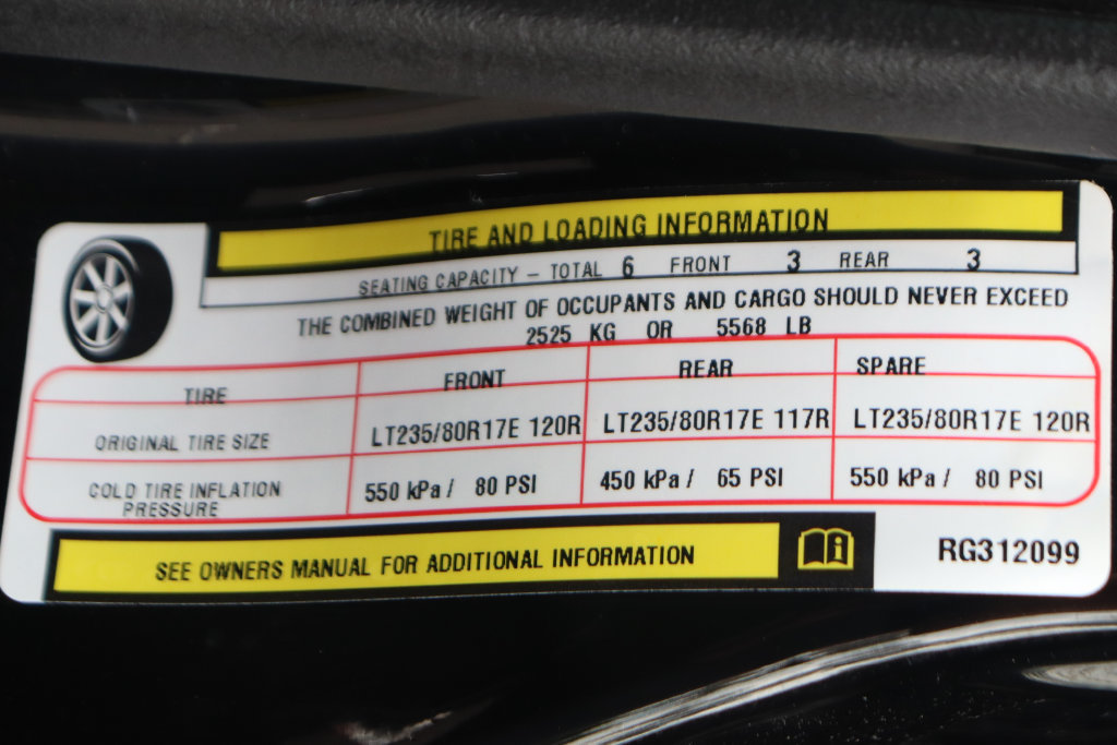 Used 2024 RAM 3500 Tradesman w/ Chrome Appearance Group AWD/4WD image 54
