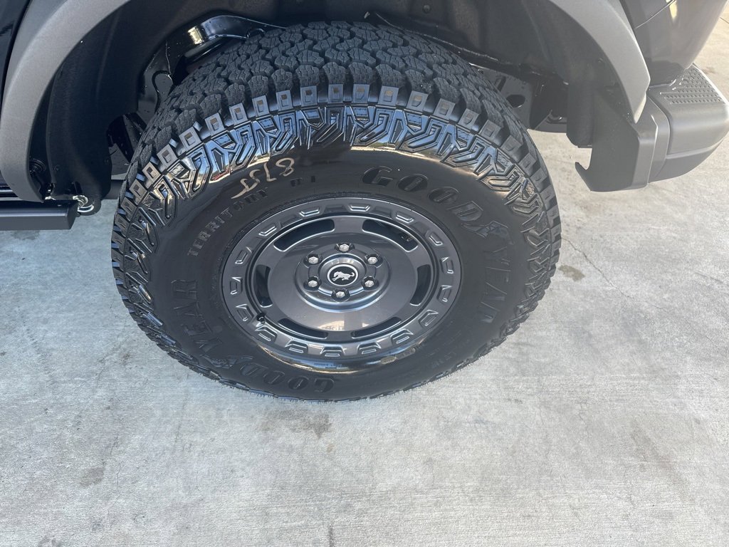 New 2025 Ford Bronco Badlands image 28