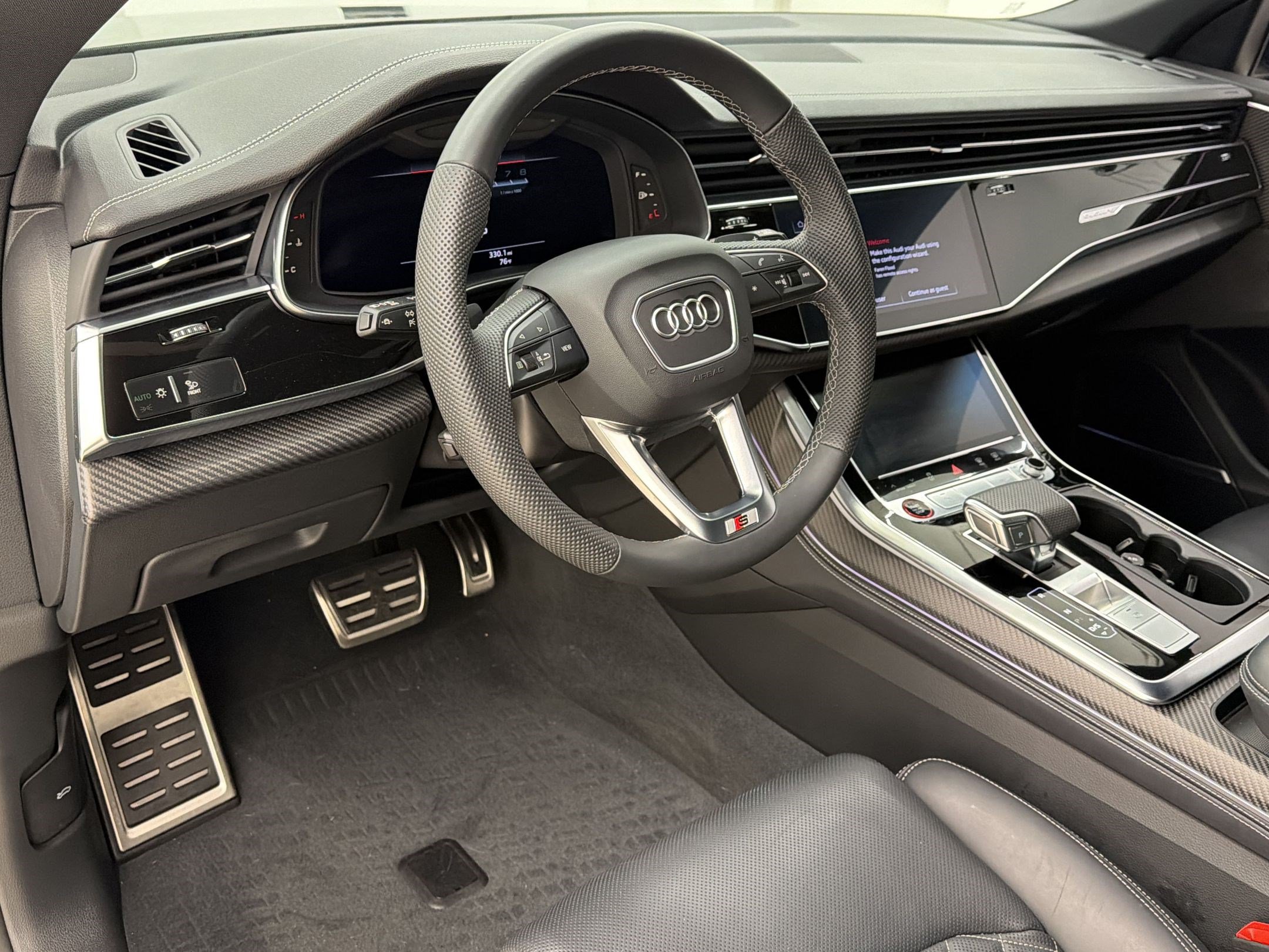 Used 2025 Audi SQ8 Premium Plus AWD/4WD image 4