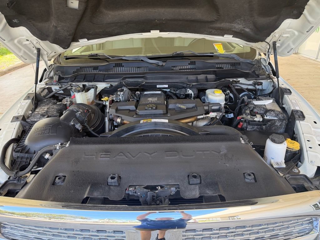 Used 2018 RAM 3500 Laramie RWD image 12