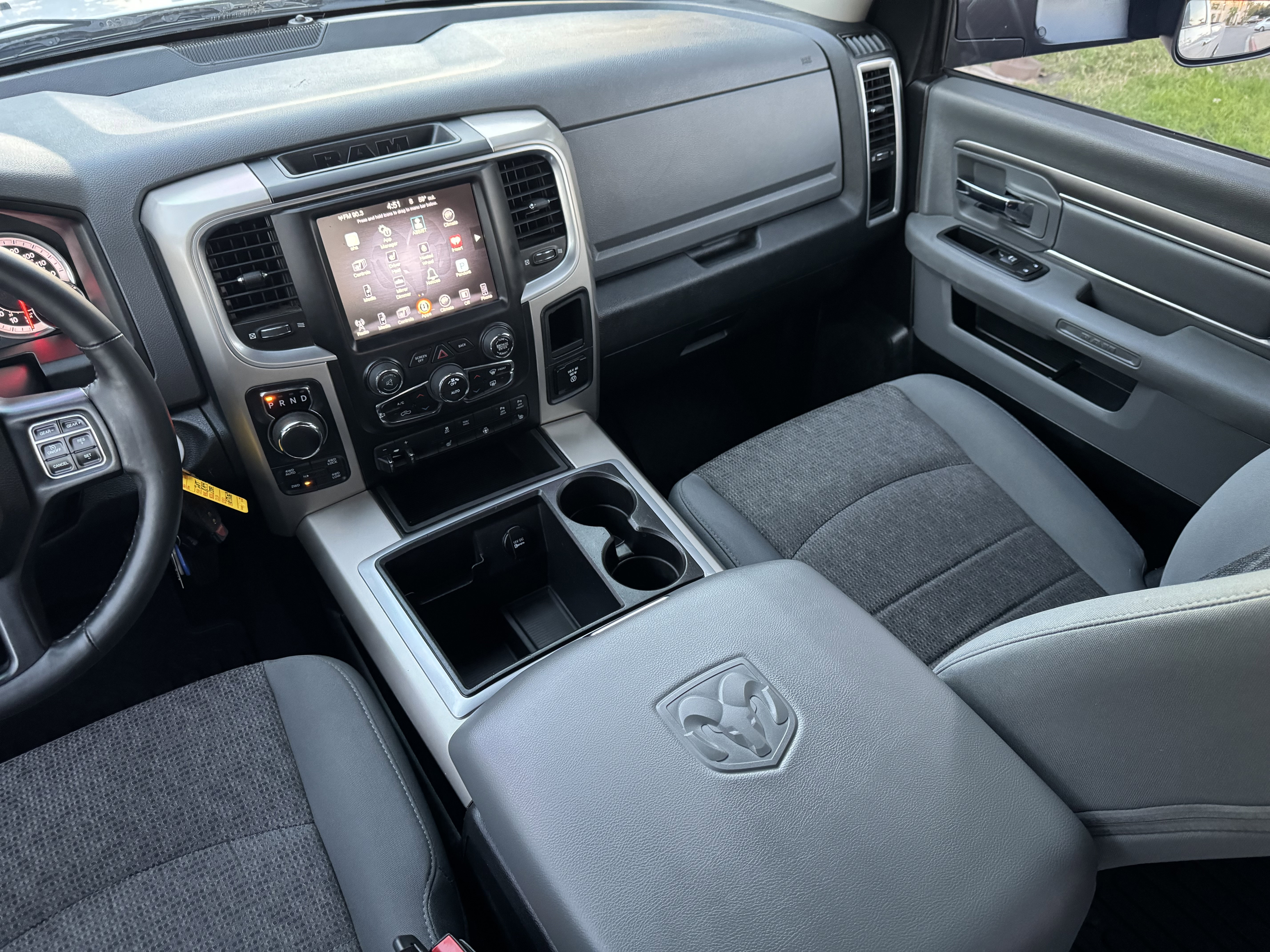Used 2015 RAM 1500 Big Horn image 8