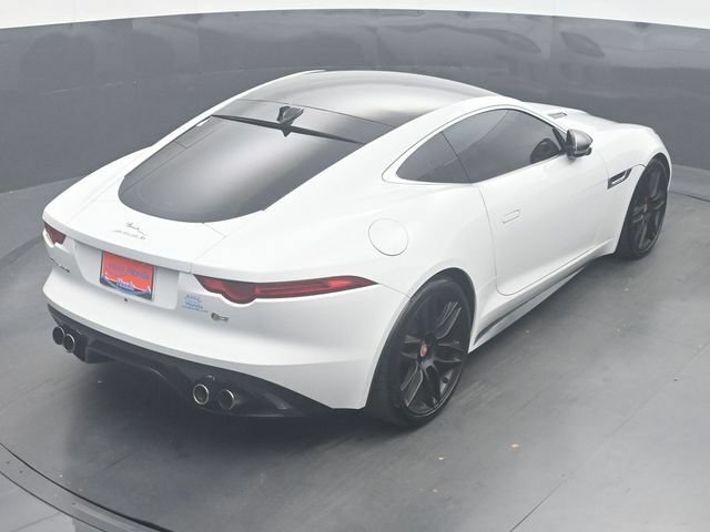 Used 2015 Jaguar F-TYPE R RWD image 23