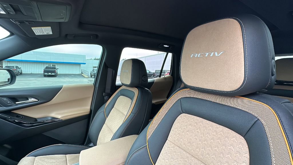 Used 2026 Chevrolet Equinox ACTIV w/ Safety and Technology Package image 12
