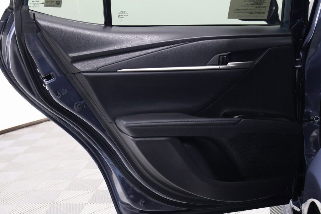 Used 2026 Toyota Camry XSE FWD image 13