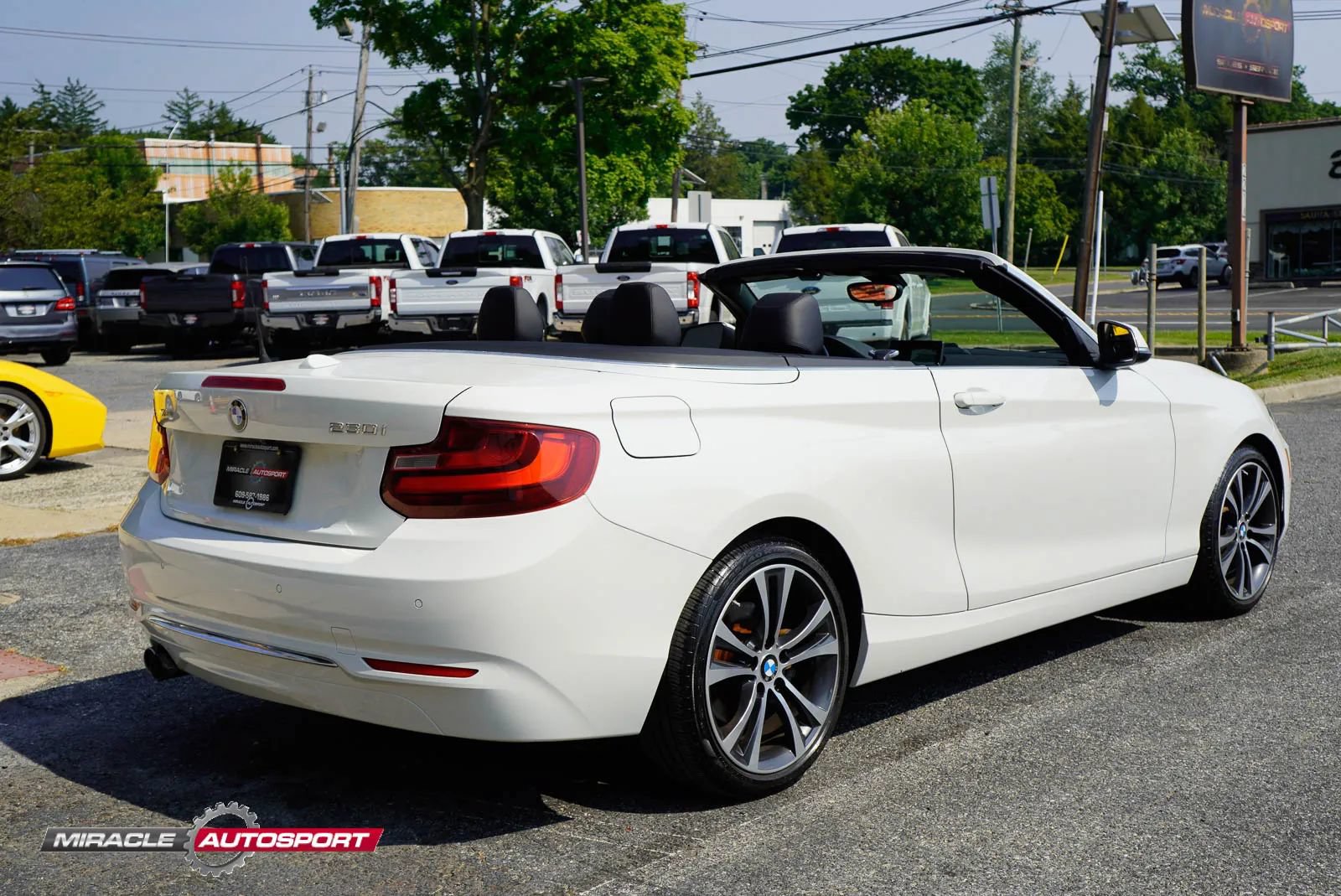 Used 2017 BMW 230i xDrive Convertible AWD/4WD image 6