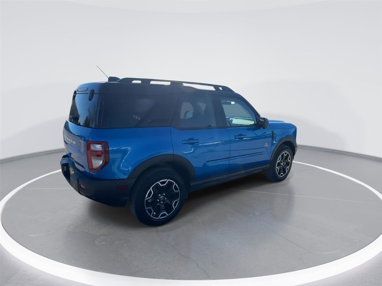 Certified 2025 Ford Bronco Sport Outer Banks w/ Outer Banks Tech Package+ image 8