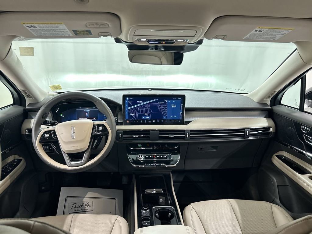 Used 2023 Lincoln Corsair AWD w/ Equipment Group 101A image 19