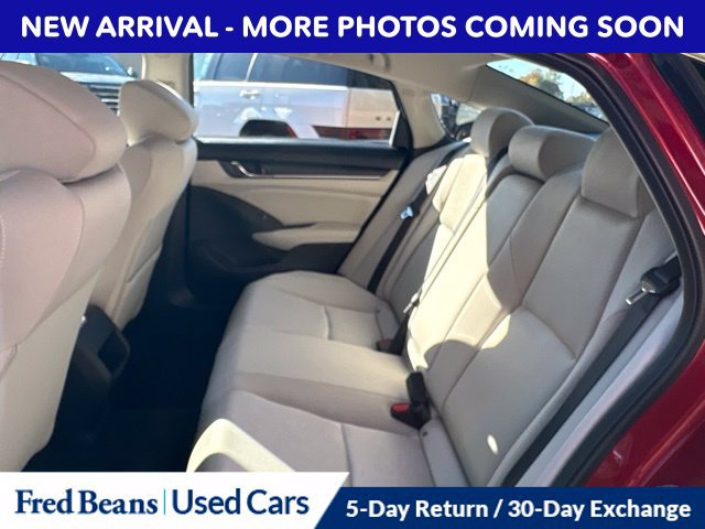 Used 2018 Honda Accord LX image 9