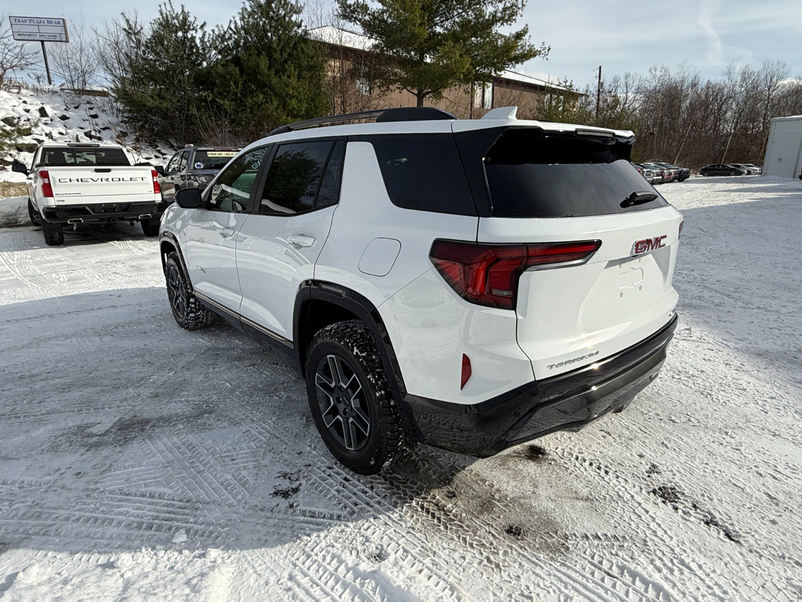 New 2026 GMC Terrain AT4 image 3
