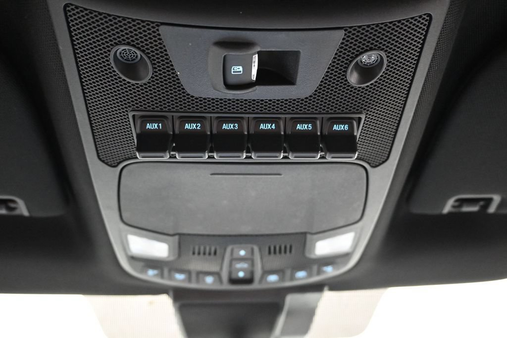 Used 2022 Ford F250 Lariat w/ Black Appearance Package AWD/4WD image 37