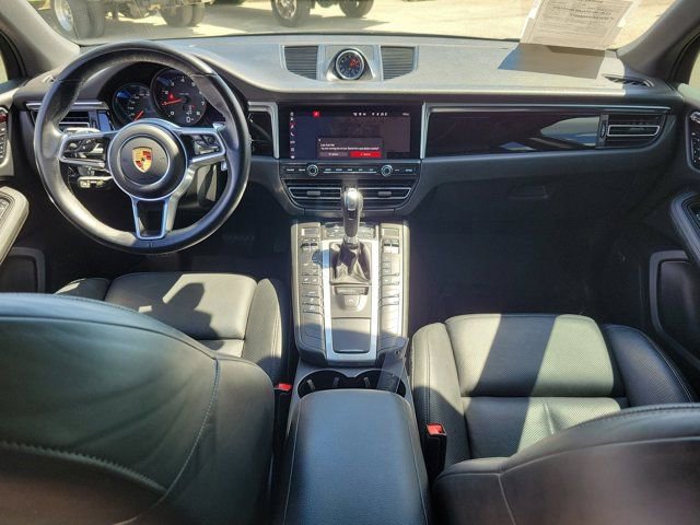 Used 2020 Porsche Macan image 16