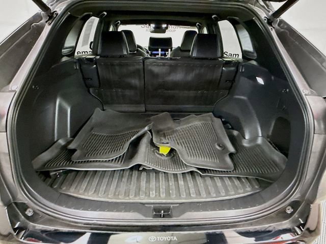 Used 2022 Toyota RAV4 XSE w/ XSE Grade Weather Package AWD/4WD image 25