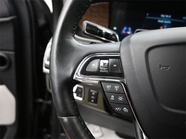 Used 2022 Lincoln Navigator Black Label image 17