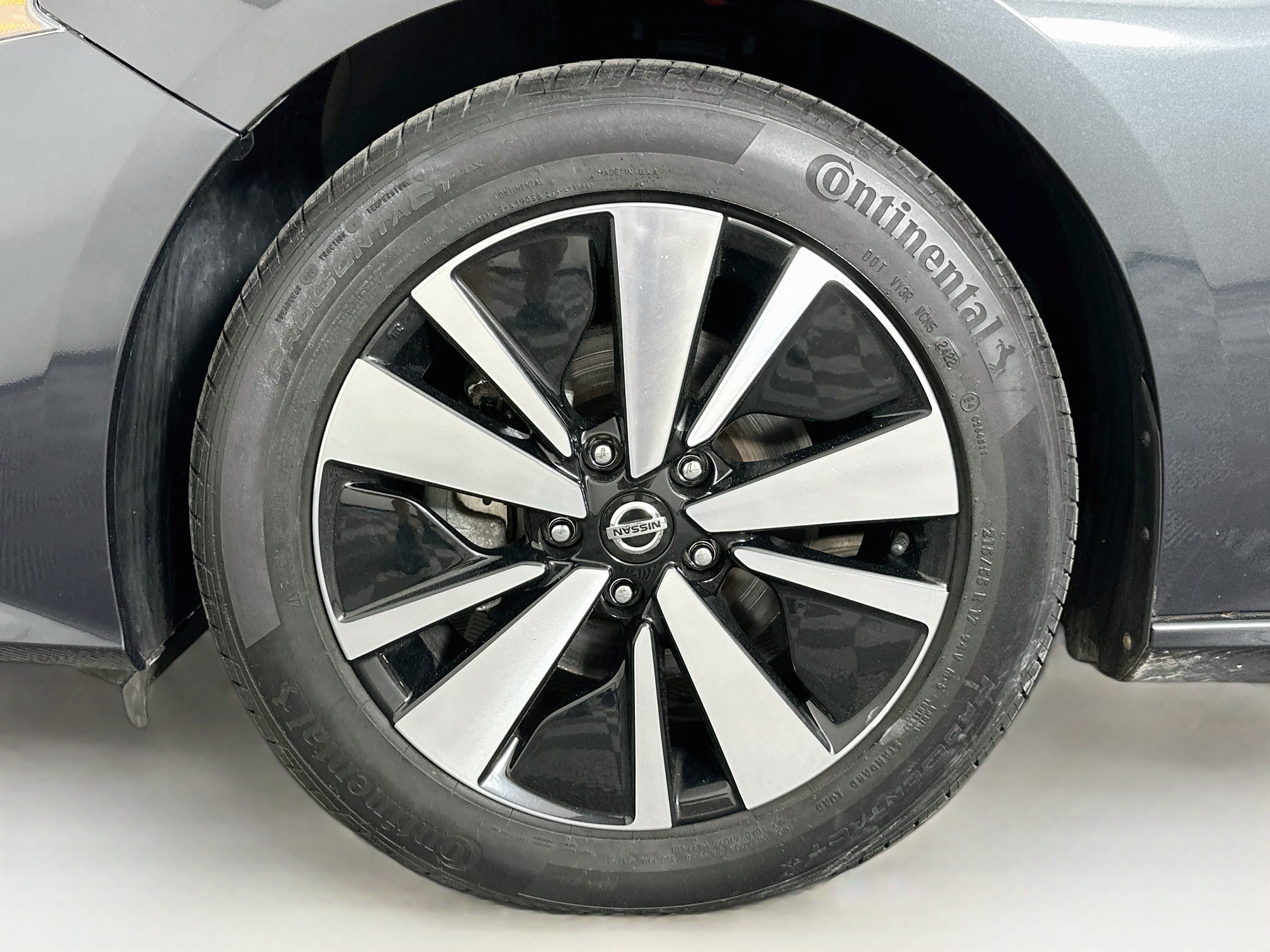Used 2022 Nissan Altima 2.5 SV FWD image 11