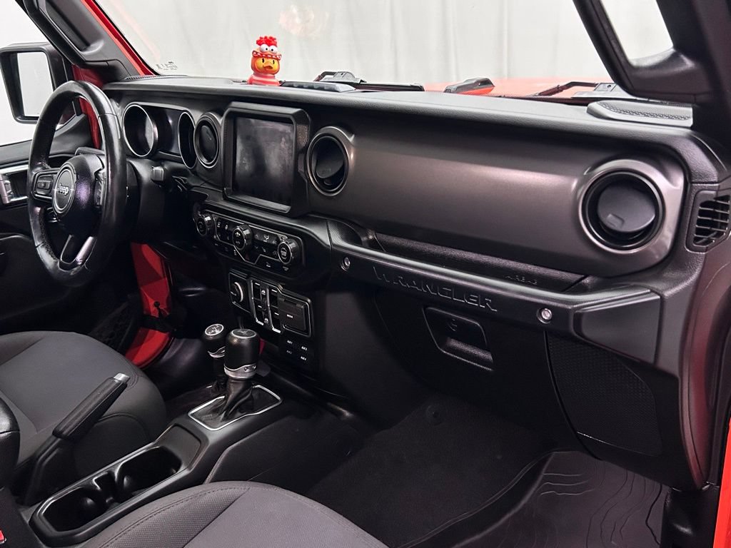 Certified 2023 Jeep Wrangler Unlimited w/ Cold Weather Group AWD/4WD image 18