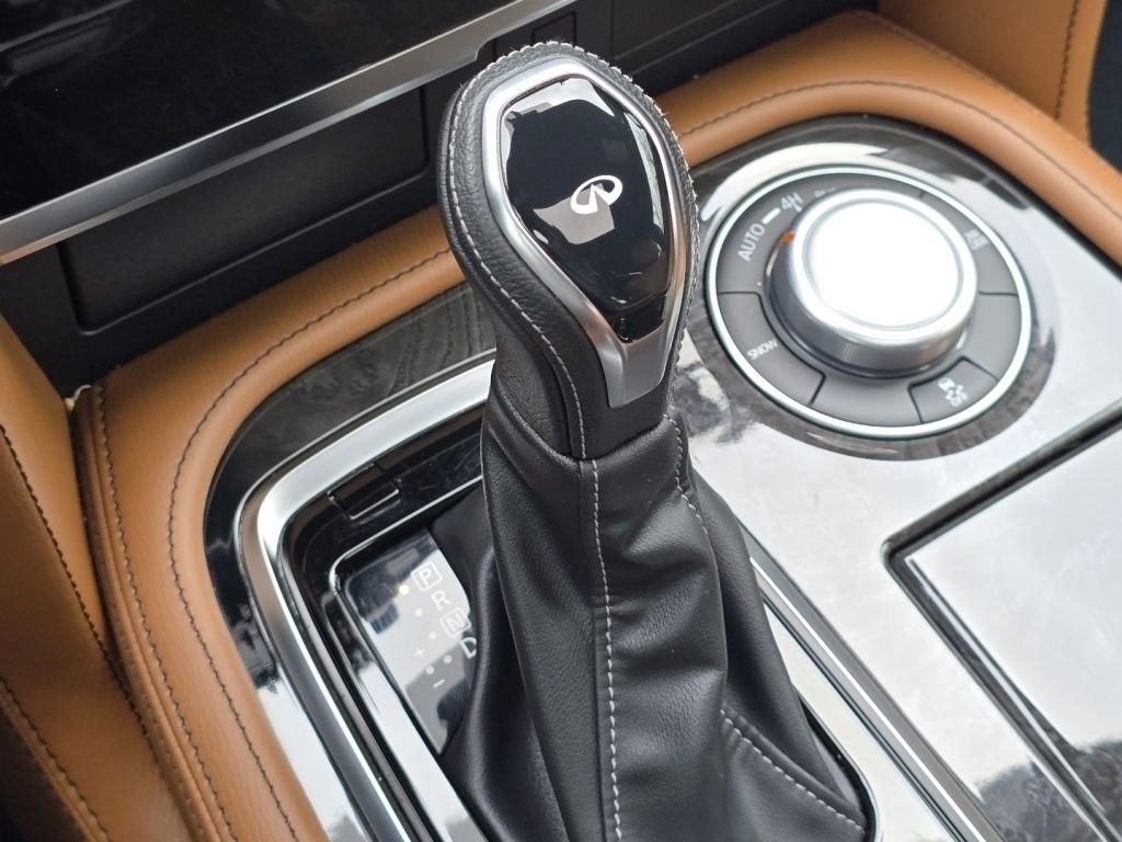 Certified 2024 INFINITI QX80 Sensory image 35