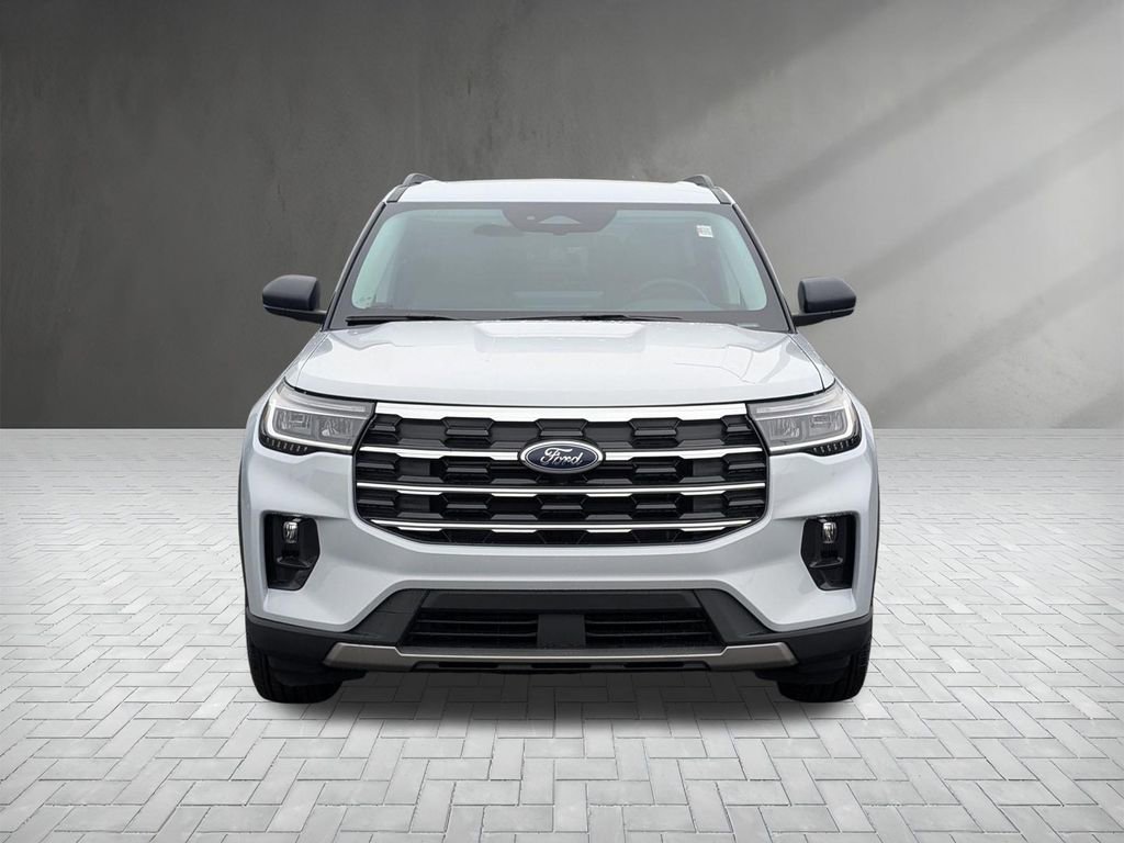New 2026 Ford Explorer Active w/ Active Comfort Package image 6