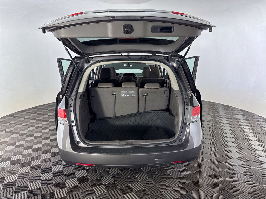 Used 2016 Honda Odyssey SE image 17