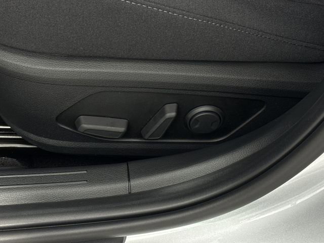 Used 2025 Hyundai Sonata SEL FWD image 38