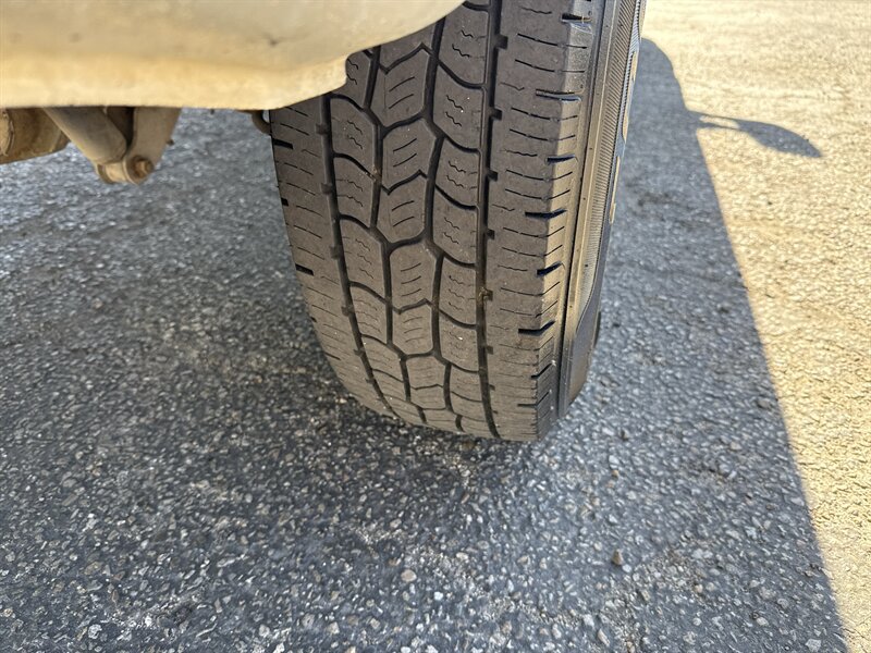 Used 2001 Ford F250 XLT RWD image 10