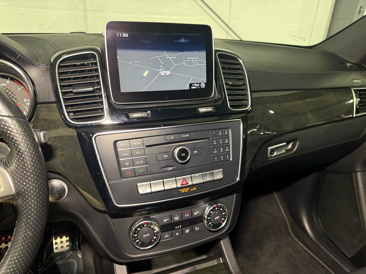 Used 2018 Mercedes-Benz GLE 43 AMG 4MATIC w/ Parking Assist Package image 15