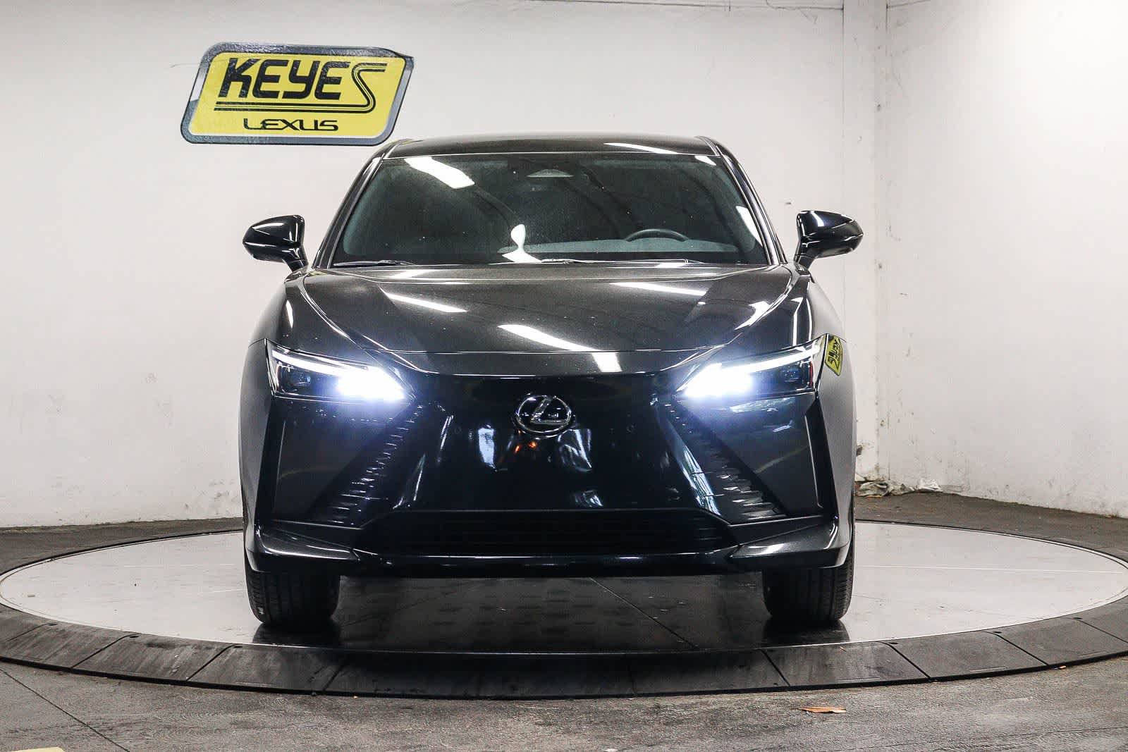 Used 2024 Lexus RZ 300e Premium w/ Accessory Package (Z1) FWD image 6