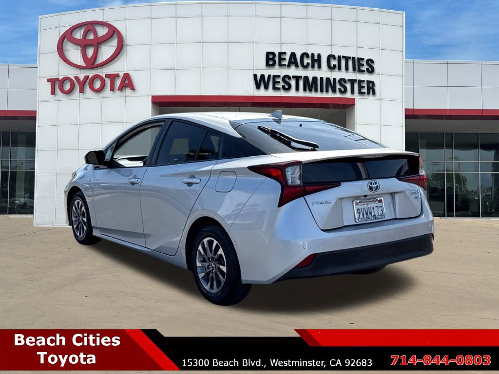 Used 2019 Toyota Prius XLE w/ Premium Convenience Package FWD image 8
