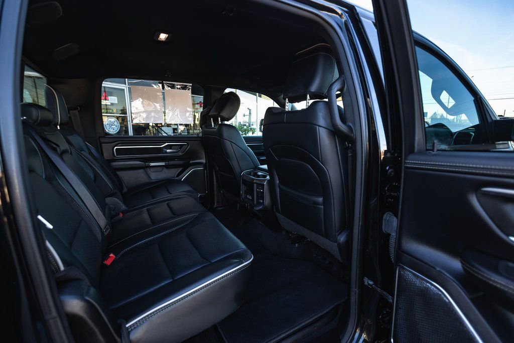 Used 2025 RAM 1500 Laramie image 36