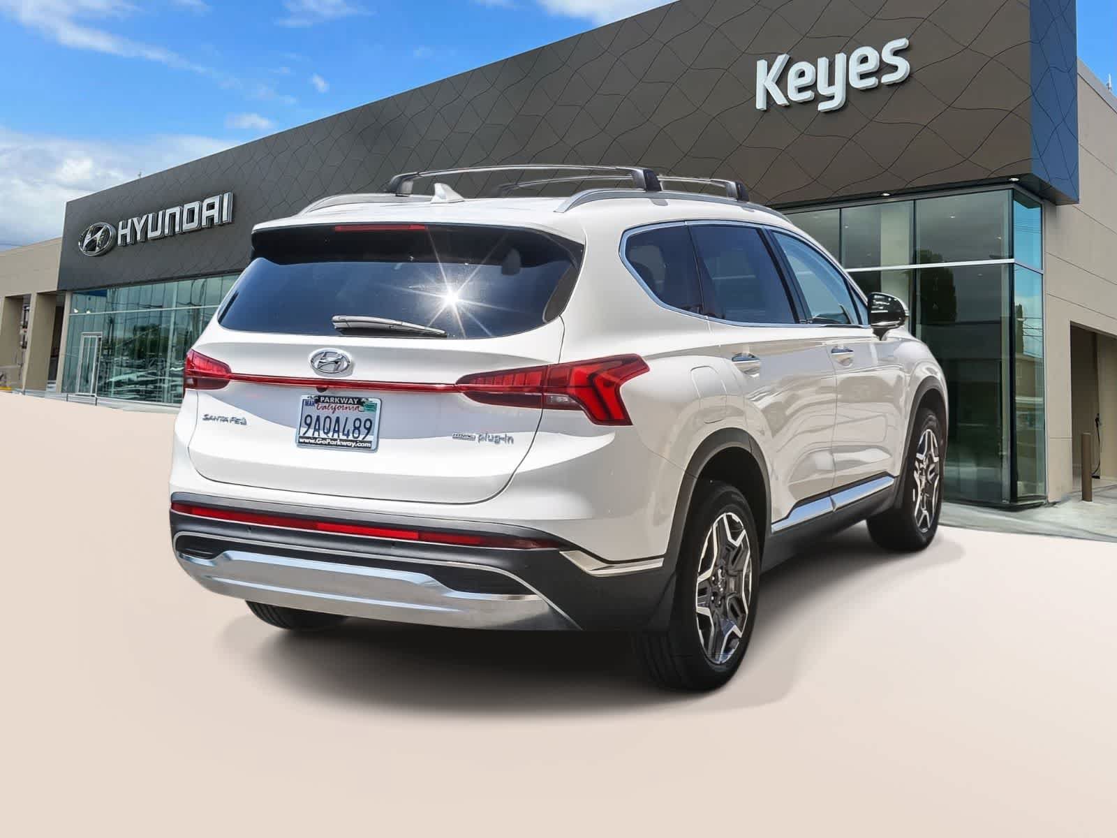 Certified 2022 Hyundai Santa Fe SEL Convenience AWD/4WD image 4