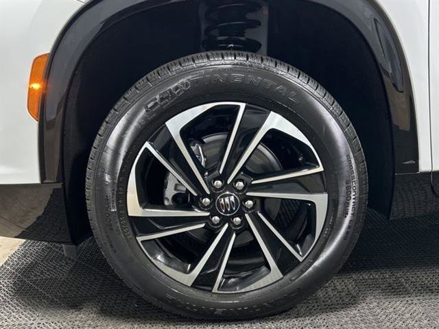 New 2026 Buick Enclave Sport Touring w/ Power Package image 9