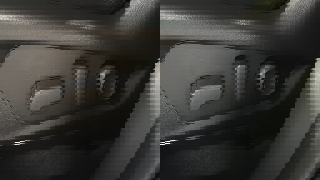 New 2026 Subaru Crosstrek 2.5i Limited image 16