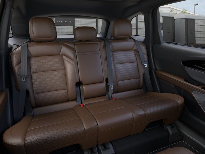 New 2026 Lincoln Nautilus Reserve AWD/4WD image 11