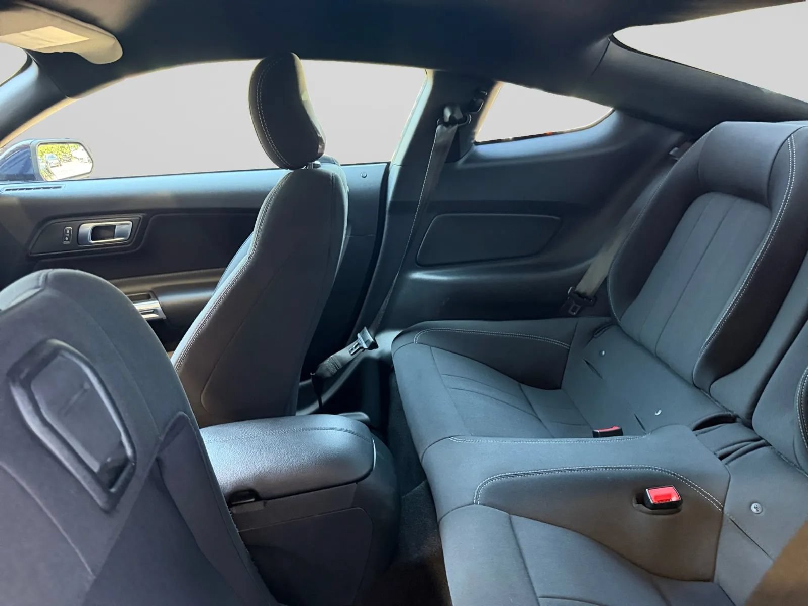 Used 2020 Ford Mustang GT RWD image 27