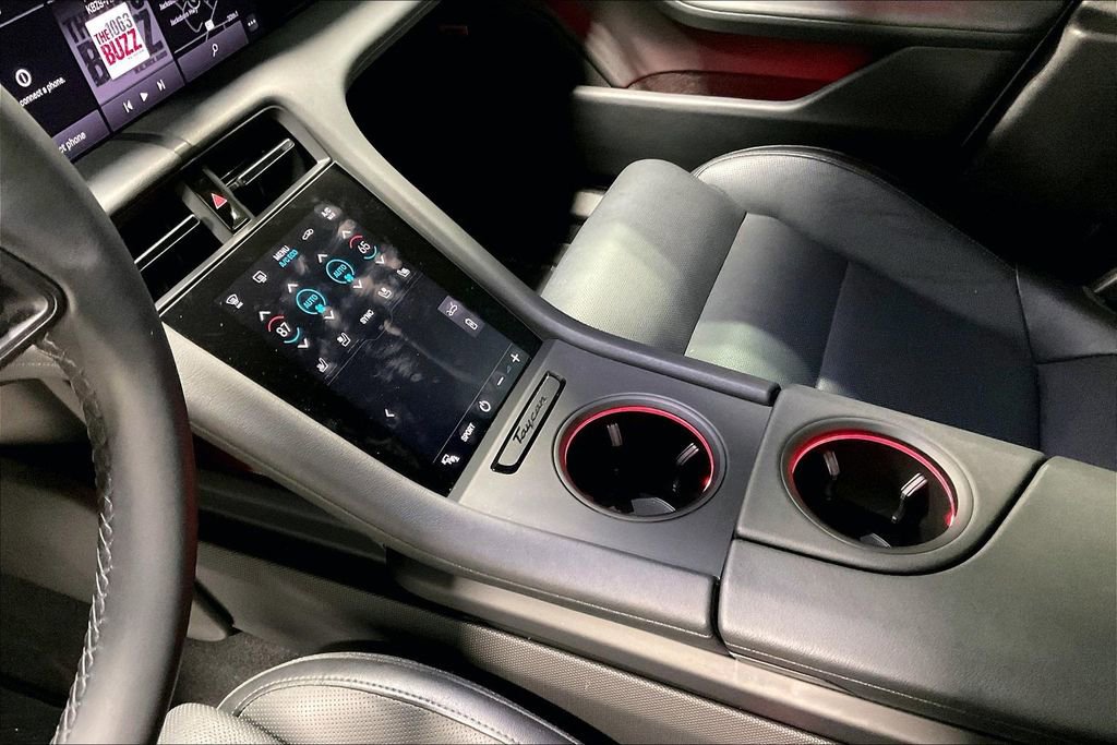 Used 2022 Porsche Taycan 4 Cross Turismo image 17