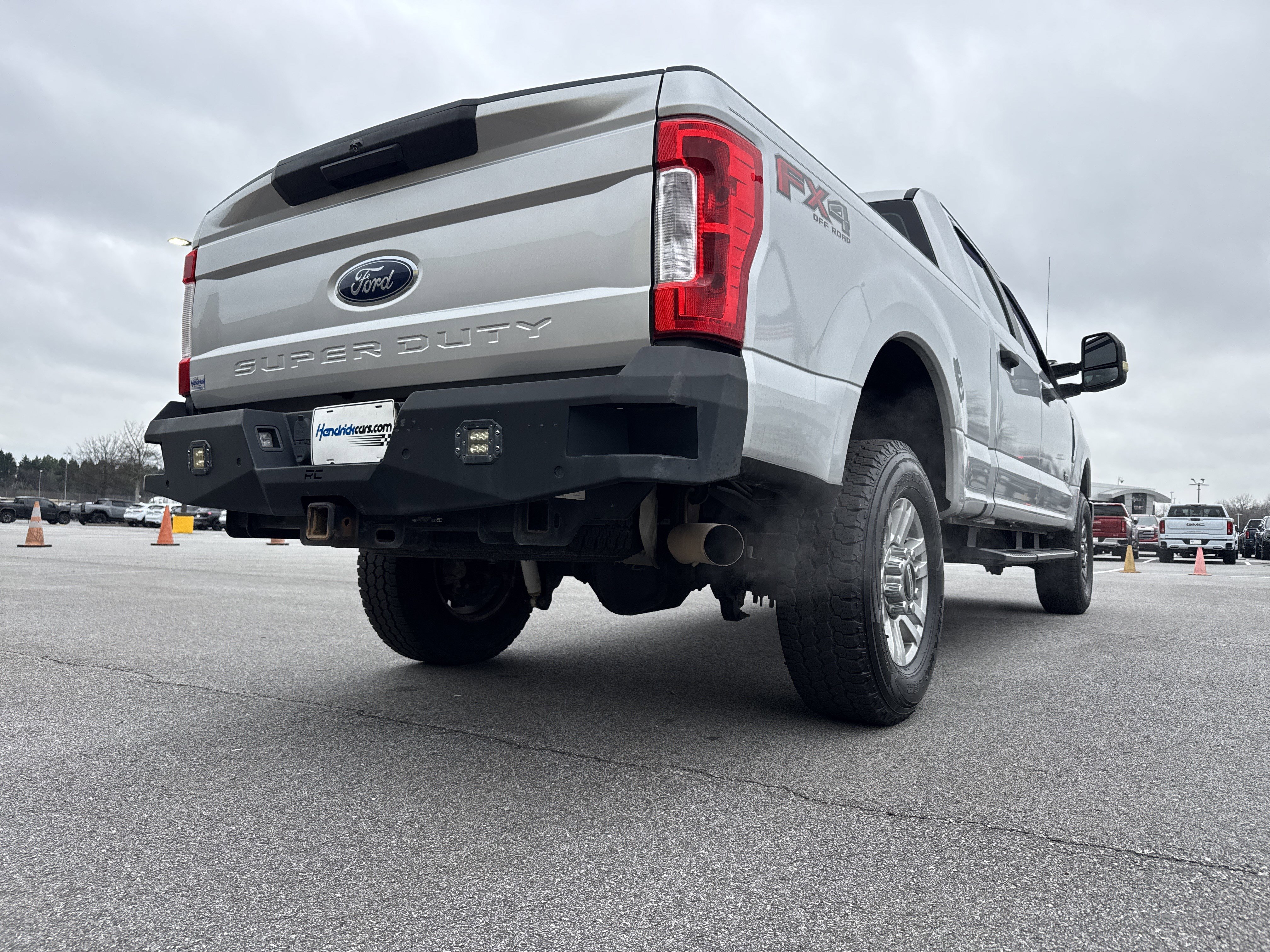 Used 2019 Ford F250 XL w/ STX Appearance Package image 10