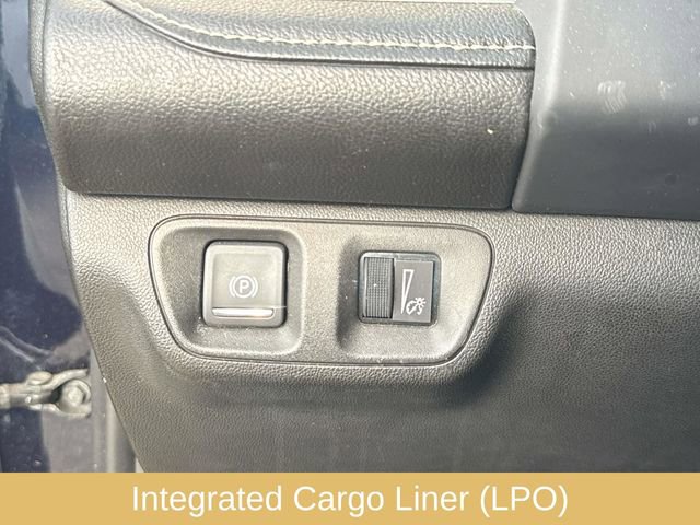 Used 2021 GMC Acadia SLT w/ Preferred Package image 26