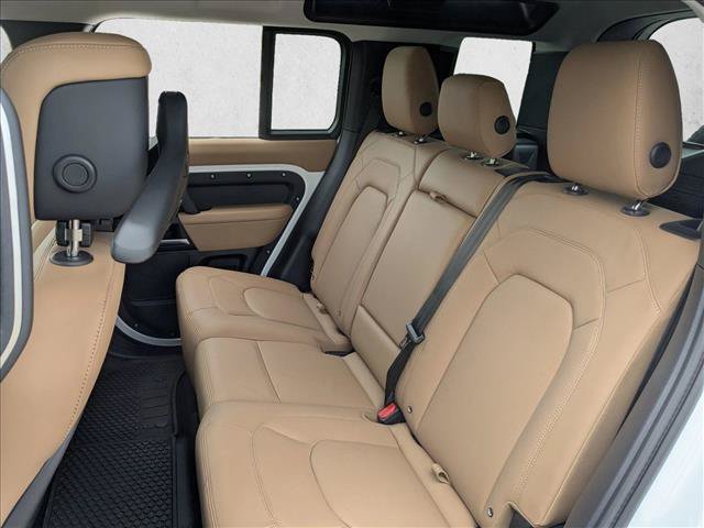 New 2026 Land Rover Defender 110 S AWD/4WD image 15