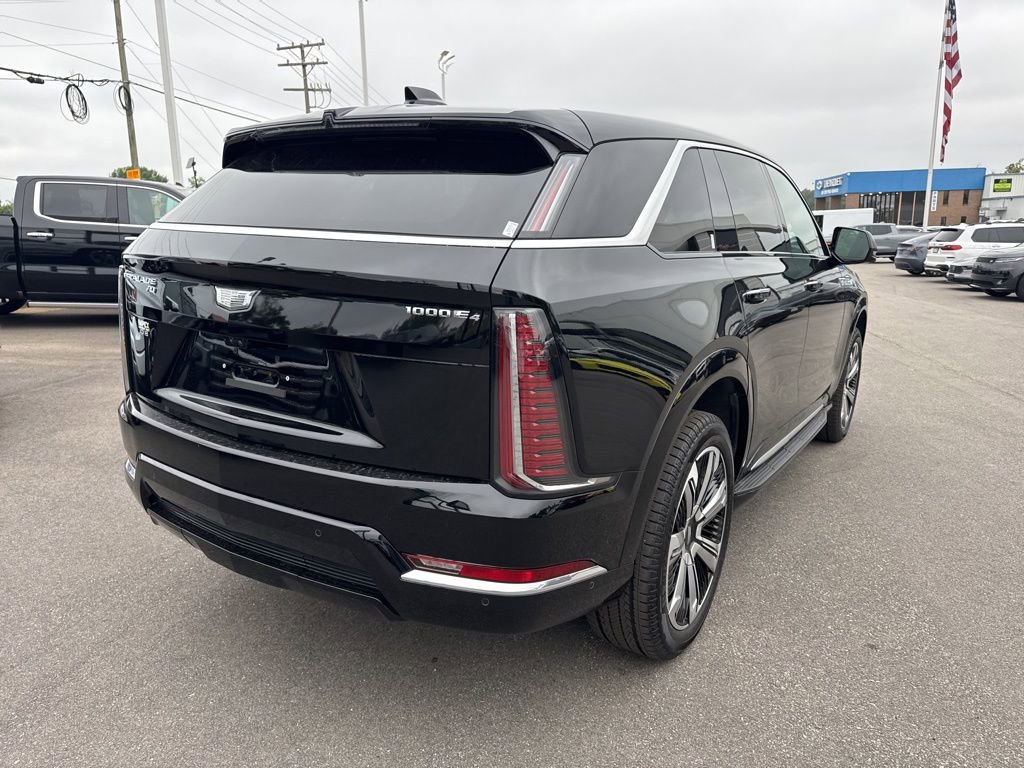 Used 2025 Cadillac Escalade IQ Luxury 2 w/ LPO, Premium Carpet Package AWD/4WD image 5