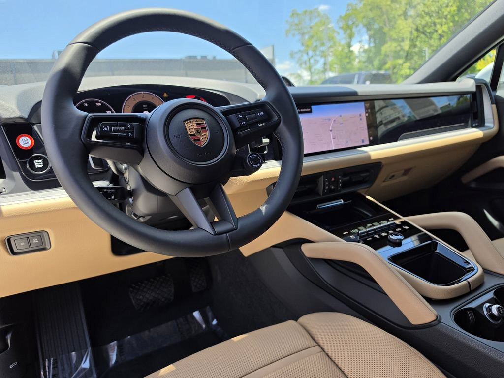 New 2026 Porsche Cayenne Coupe AWD/4WD image 4