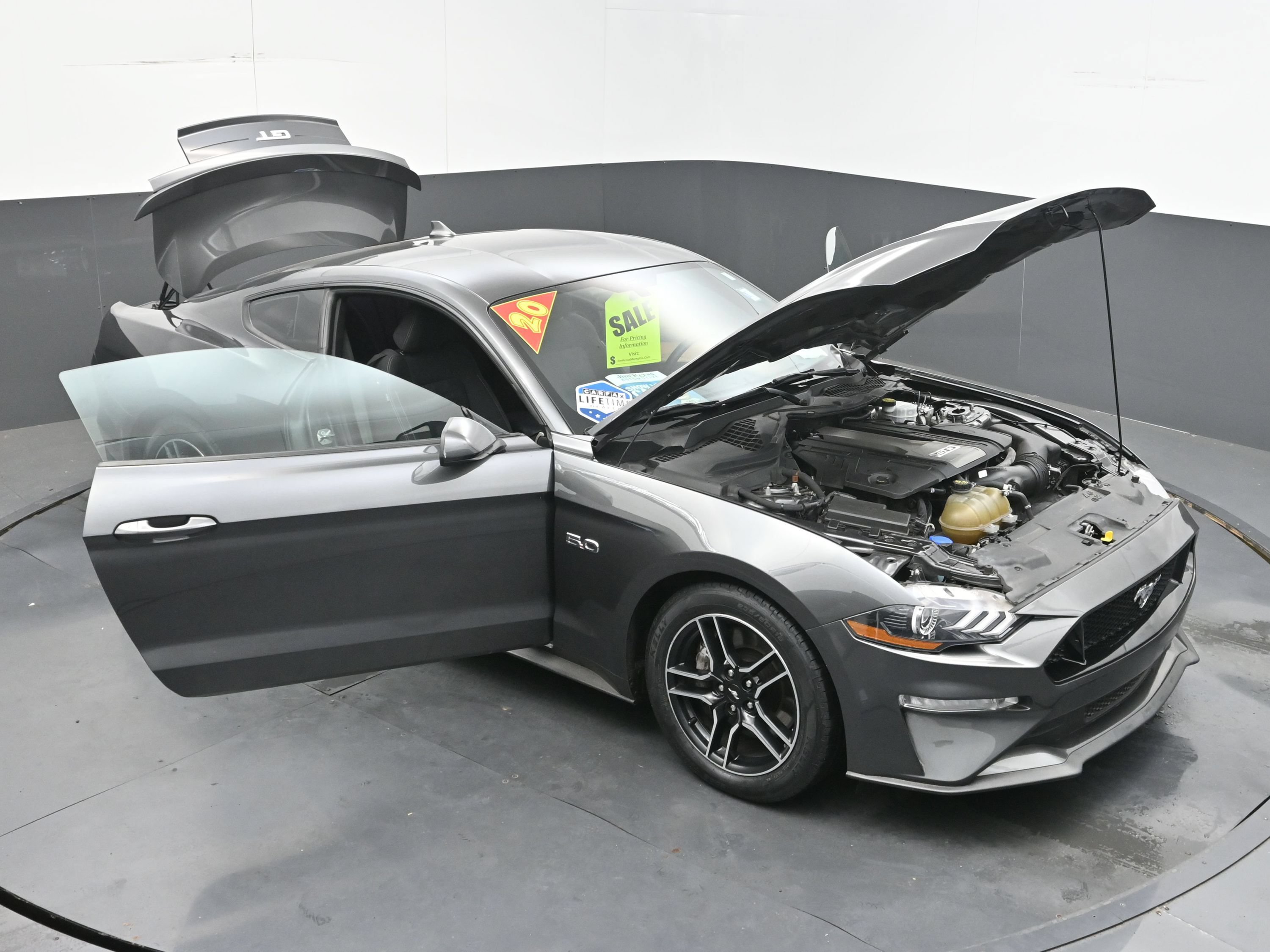 Used 2020 Ford Mustang GT RWD image 38