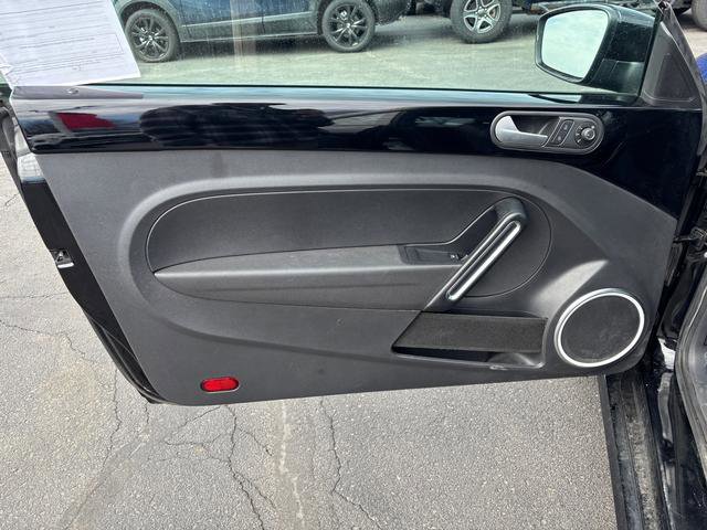 Used 2016 Volkswagen Beetle 1.8T SE image 10