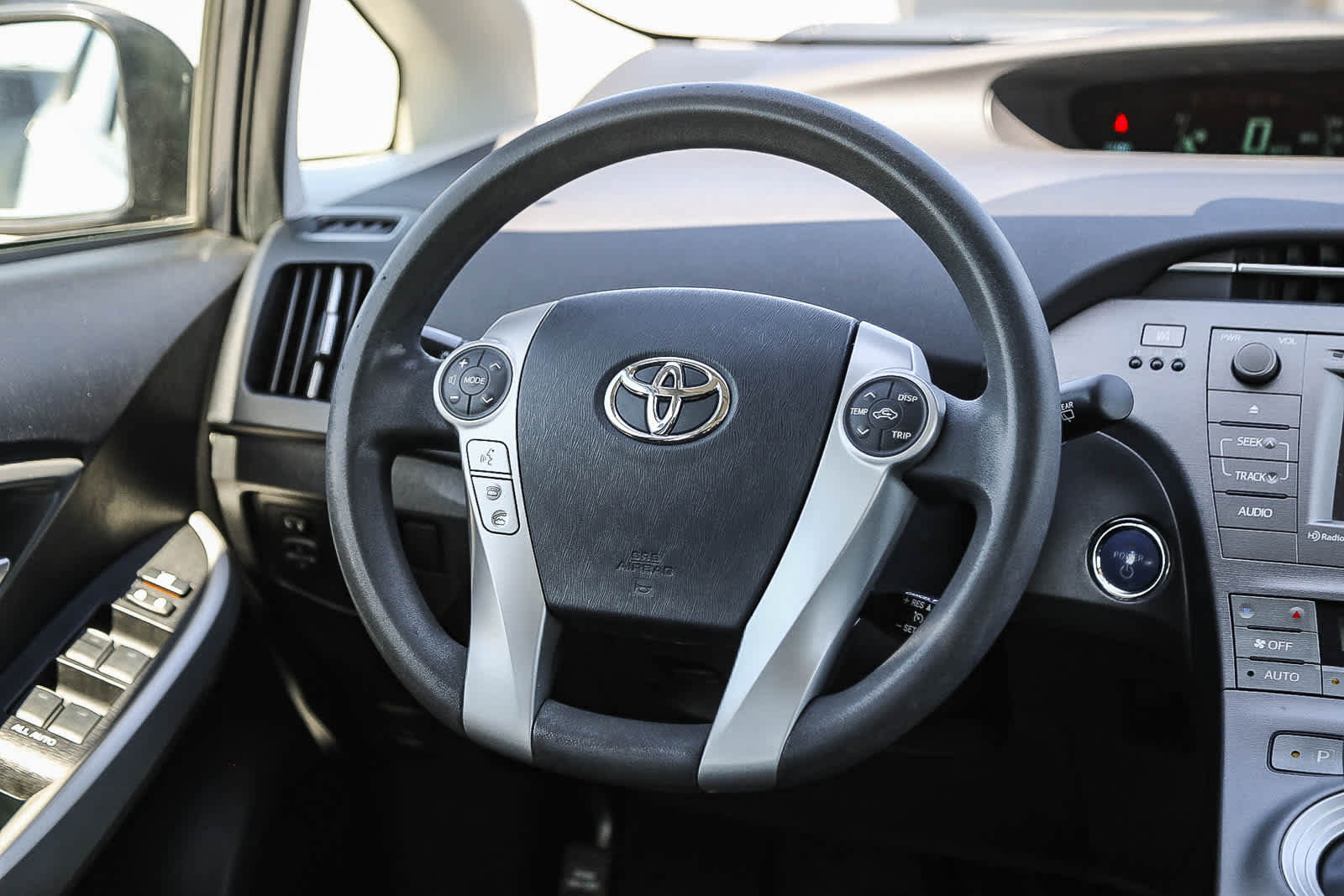 Used 2013 Toyota Prius Three w/ Solar Roof Pkg FWD image 15