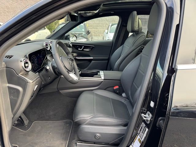Used 2026 Mercedes-Benz GLC 300 4MATIC image 12
