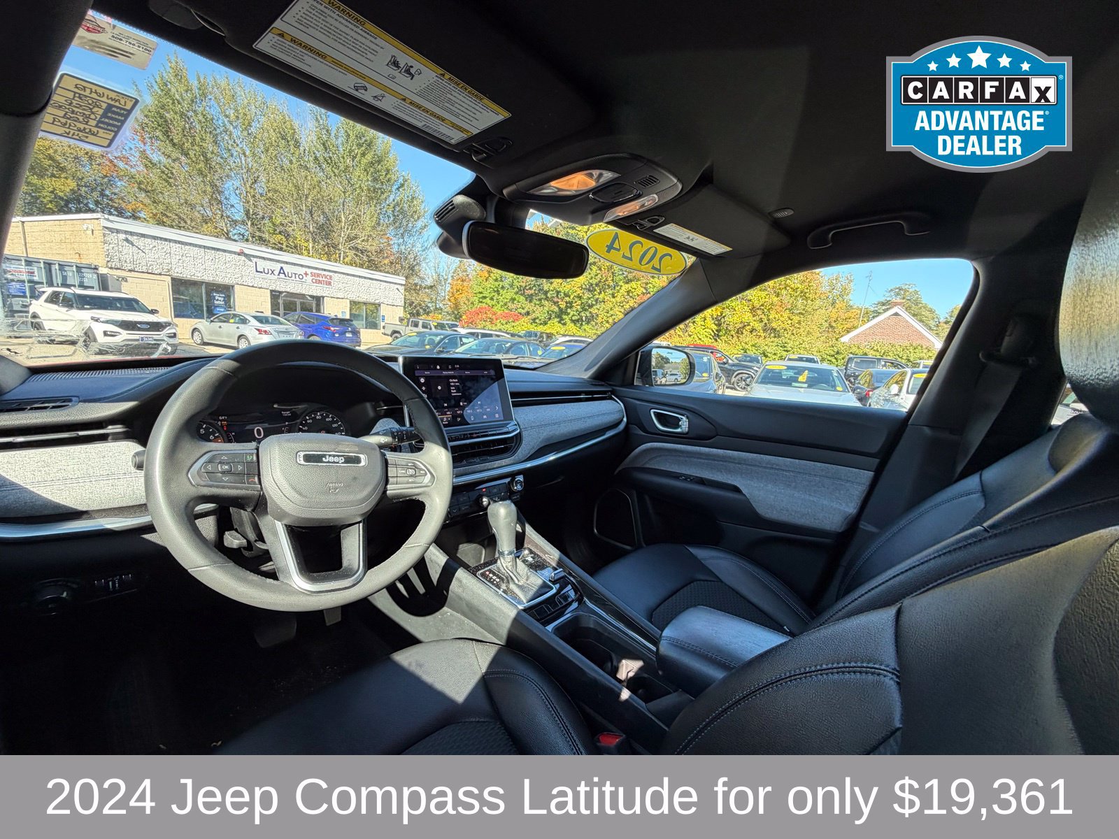 Used 2024 Jeep Compass Latitude AWD/4WD image 12