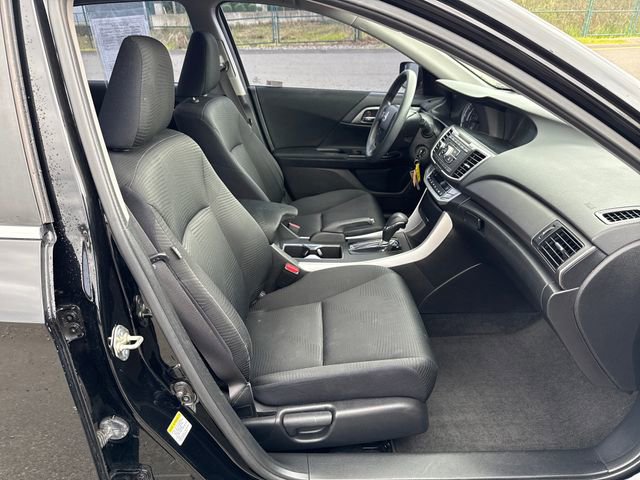 Used 2015 Honda Accord LX image 12