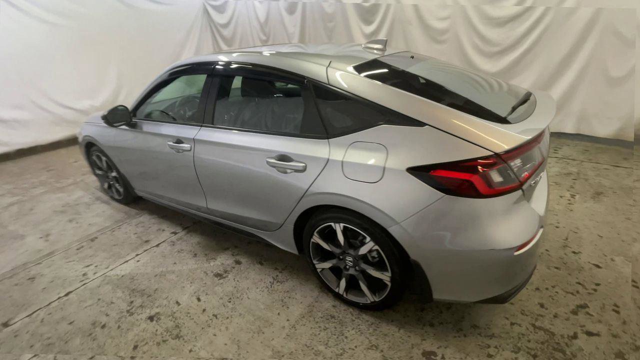 Certified 2025 Honda Civic Sport Touring image 6